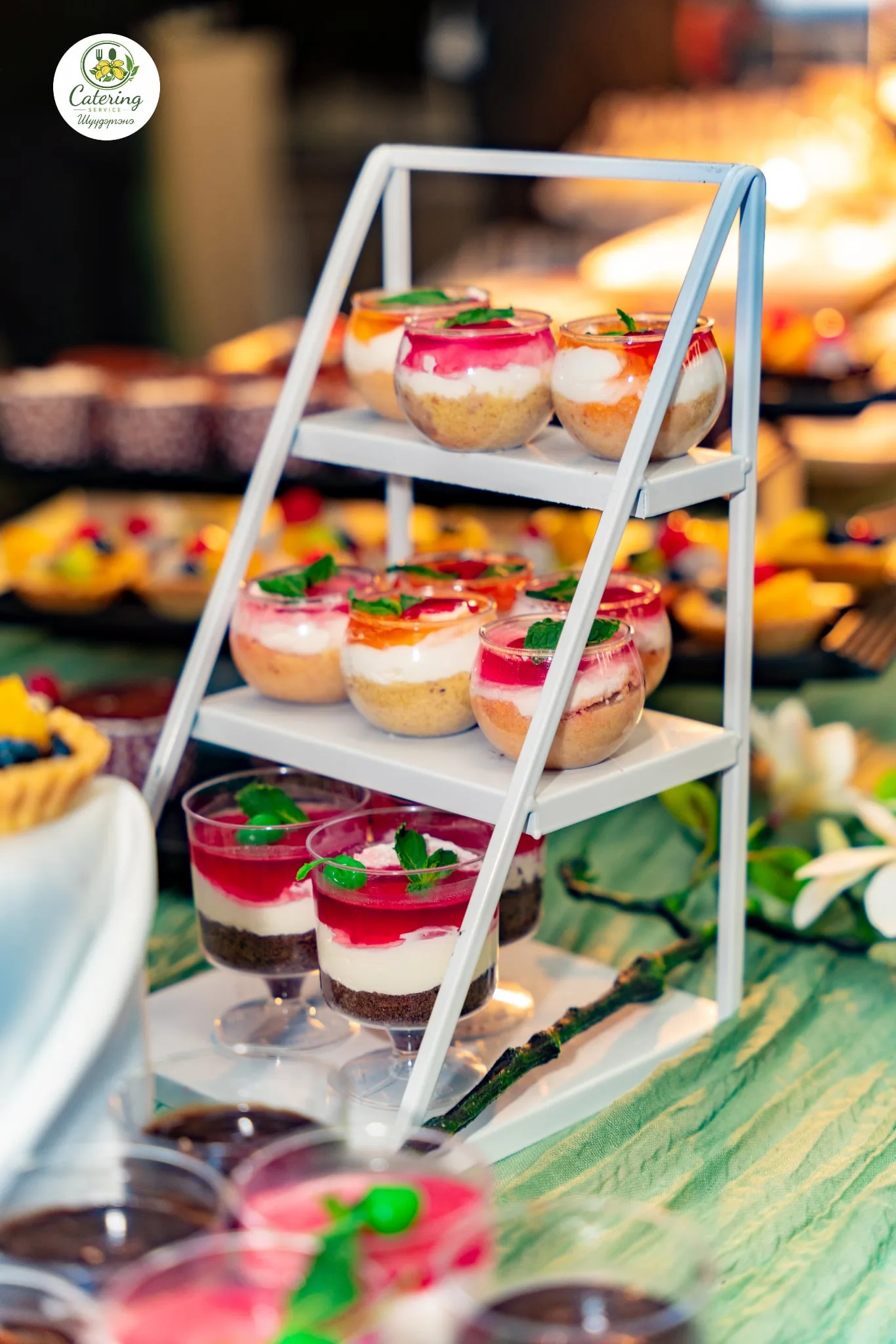 Tiered dessert stand